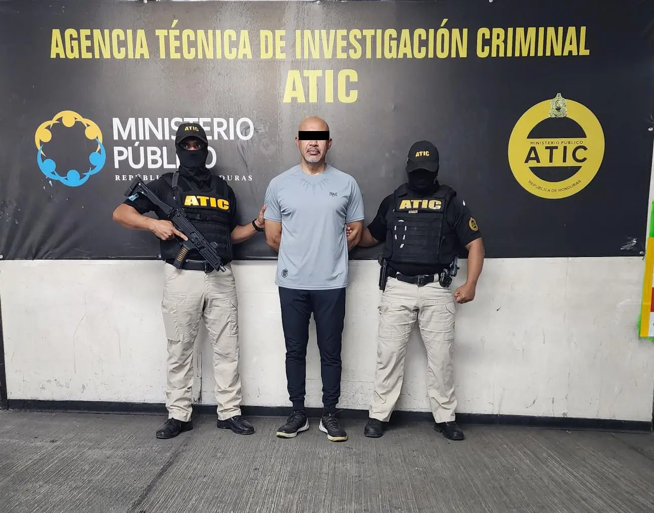 Momento de la captura del pastor Mario Javier Carbajal Miralda