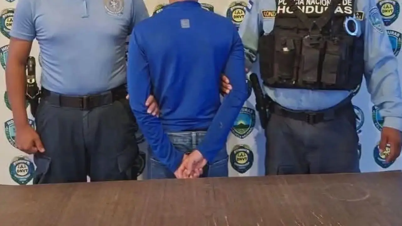 Adolescente es detenido por embarazar a niña de 11 años en Siguatepeque Imagen de Adolescente es detenido por embarazar a niña de 11 años en Siguatepeque