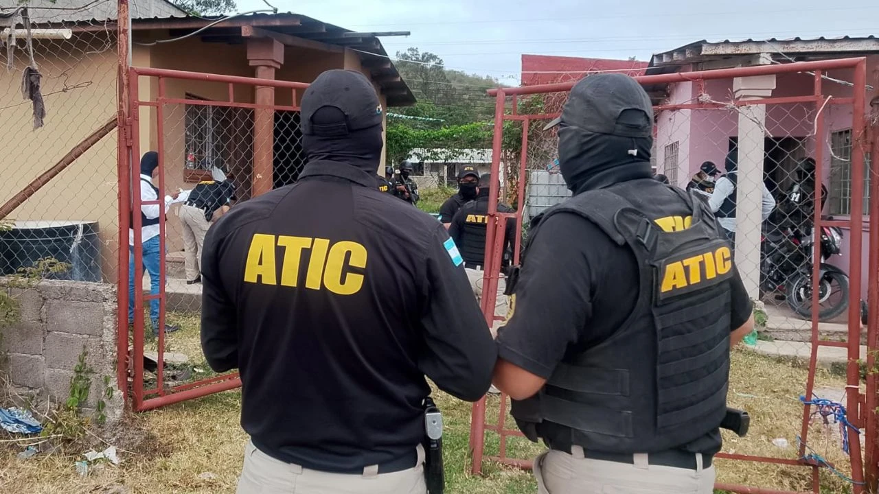 MP realiza allanamientos contra la Pandilla 18 por varios delitos en Comayagüela Imagen de MP realiza allanamientos contra la Pandilla 18 por varios delitos en Comayagüela