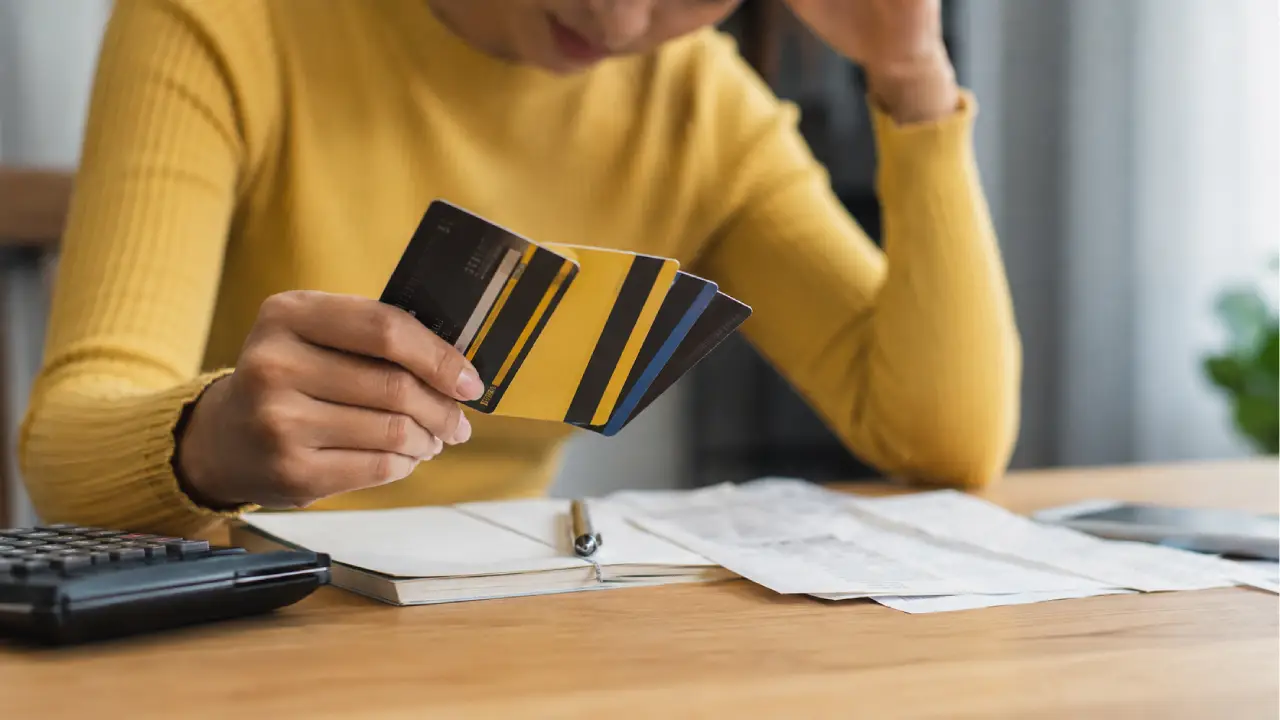 ¿Deuda de tarjeta de crédito? Opciones que puede negociar con el banco para pagar Imagen de ¿Deuda de tarjeta de crédito? Opciones que puede negociar con el banco para pagar