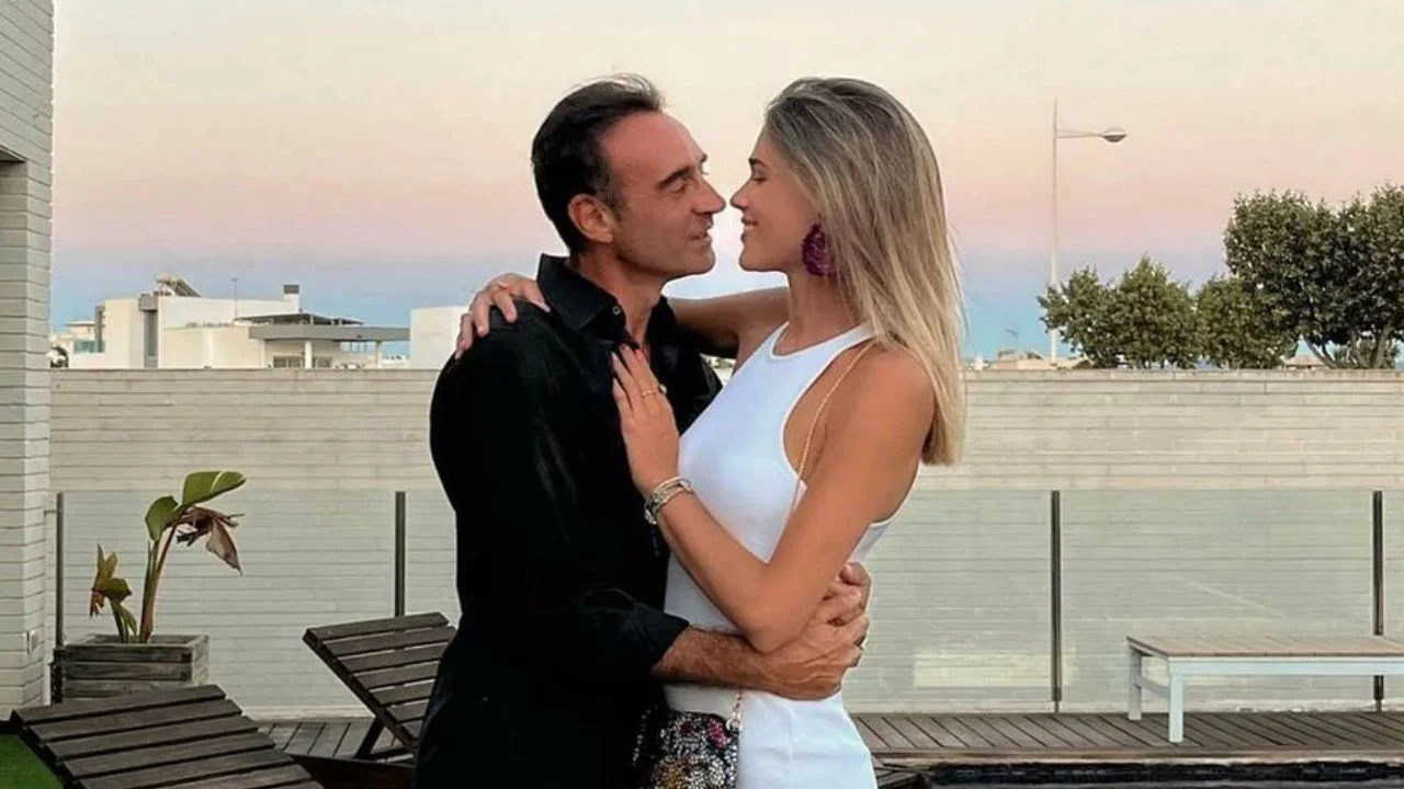 Enrique Ponce y Ana Soria fijan su vida en Almería y rentabilizan su finca Imagen de Enrique Ponce y Ana Soria fijan su vida en Almería y rentabilizan su finca