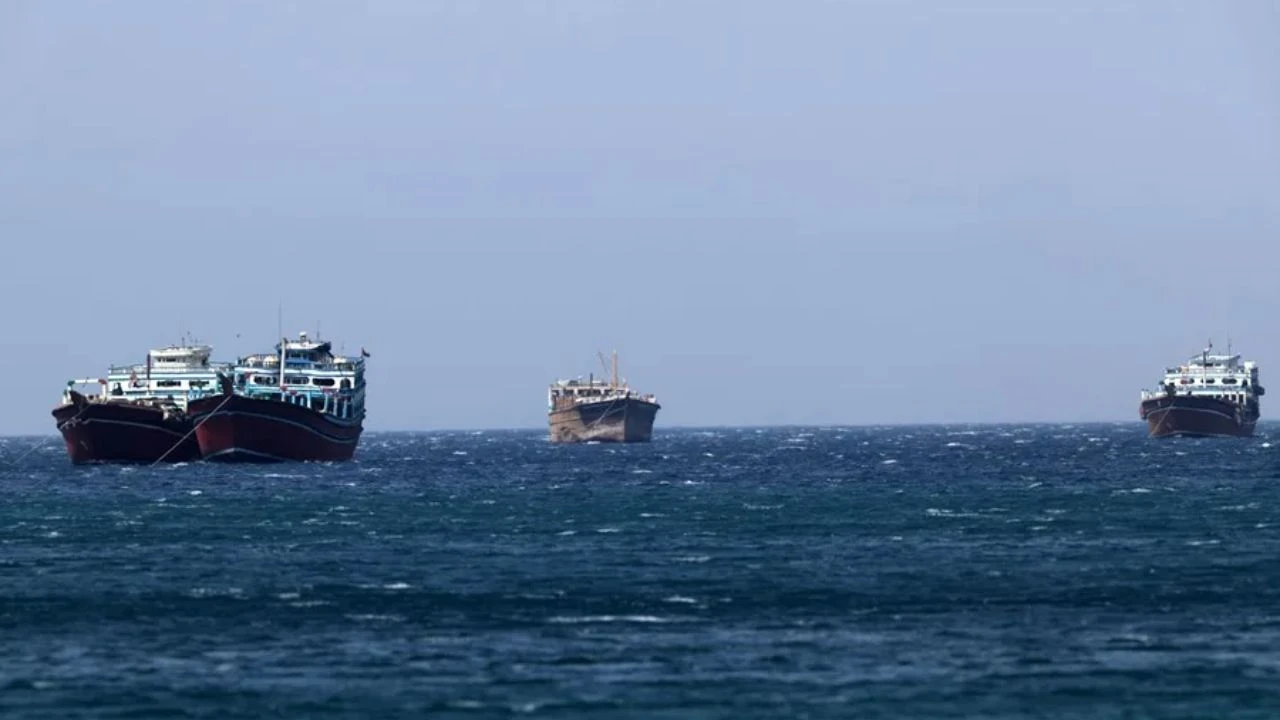 Irán condiciona la reapertura del estrecho de Ormuz y exige compensaciones a EE. UU. Imagen de Irán condiciona la reapertura del estrecho de Ormuz y exige compensaciones a EE. UU.