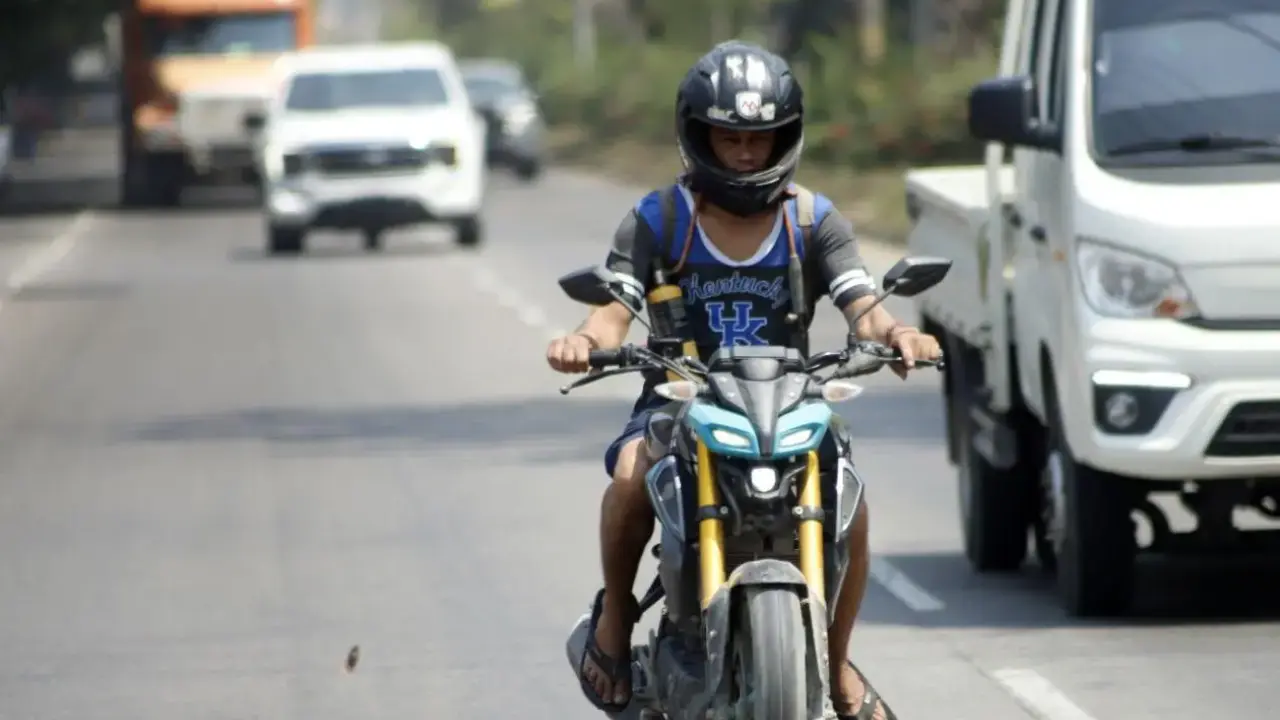 Reforma de ley bloqueará circulación de motos de bajo cilindraje en carreteras Imagen de Reforma de ley bloqueará circulación de motos de bajo cilindraje en carreteras