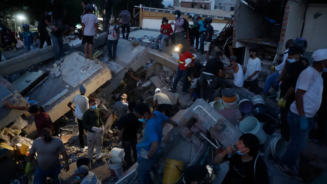 Sube a 169 el número de muertos y a 668 el de heridos por el terremoto en Colombia Imagen de Sube a 169 el número de muertos y a 668 el de heridos por el terremoto en Colombia