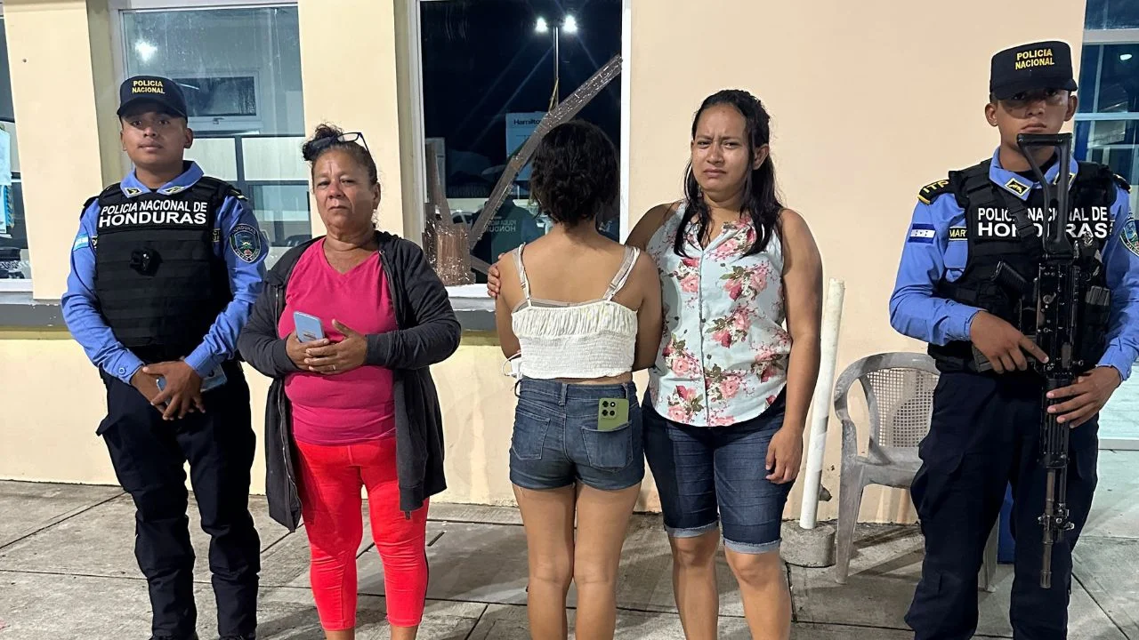 De La Ceiba a Tela: Hallan a quinceañera reportada como desaparecida Imagen de De La Ceiba a Tela: Hallan a quinceañera reportada como desaparecida