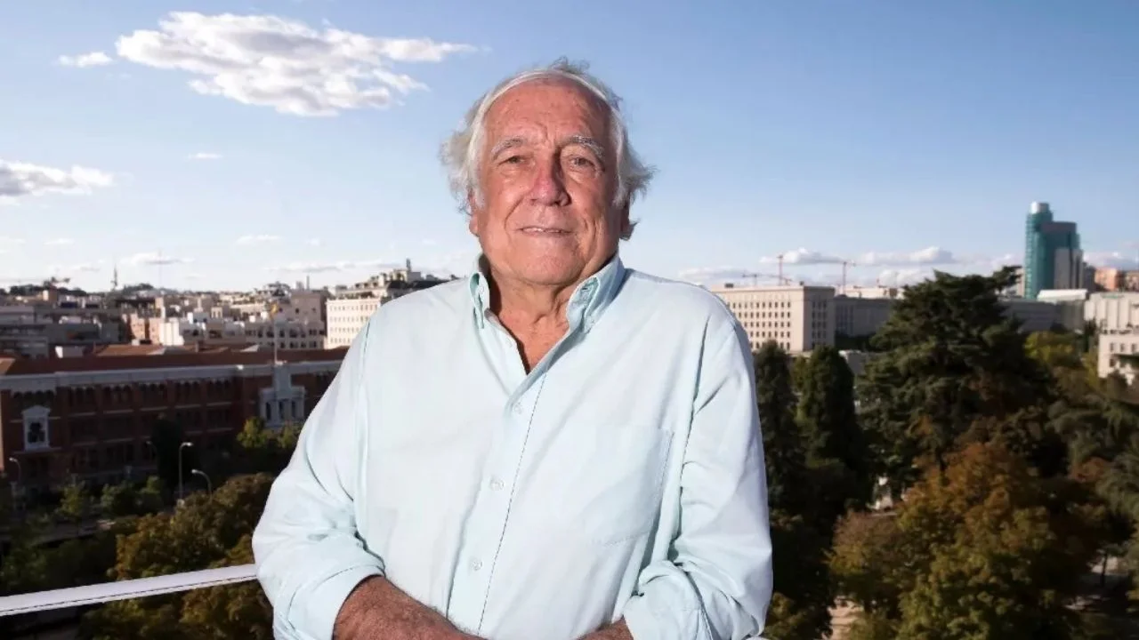 Qué le pasó Carlos Espinosa de los Monteros: Deceso en Madrid tras enfermedad Imagen de Qué le pasó Carlos Espinosa de los Monteros: Deceso en Madrid tras enfermedad