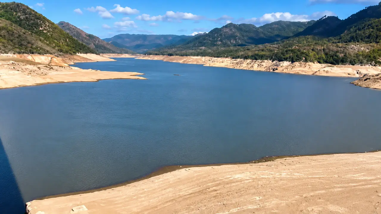 Imagen Principal de Nota: Represas de Tegucigalpa agonizan: ¿hasta cuándo habrá agua para capitalinos?