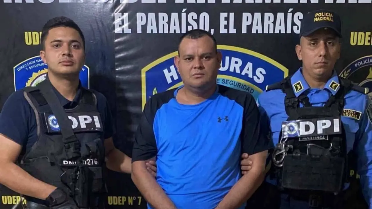 Por hacer llamadas falsas al 911, 'Urías Lobo' pasará seis meses en prisión Imagen de Por hacer llamadas falsas al 911, 'Urías Lobo' pasará seis meses en prisión