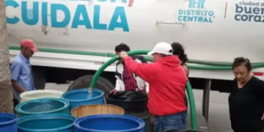 Imagen de UMAPS habilita tres puntos de abastecimiento ante escasez de agua en la capital