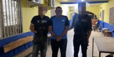 Imagen de Capturan a Urías Lobo por caso de menor rapado por 500 lempiras