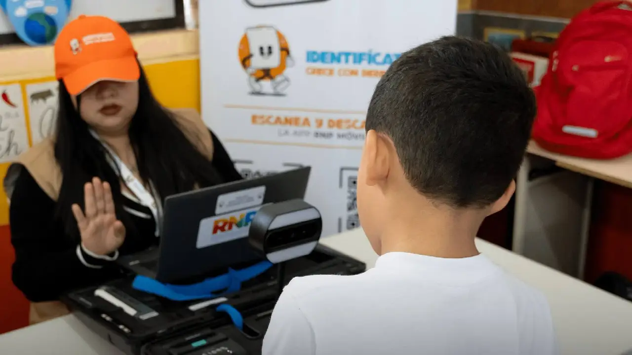 Trámite de identificación de menores en el RNP de Honduras