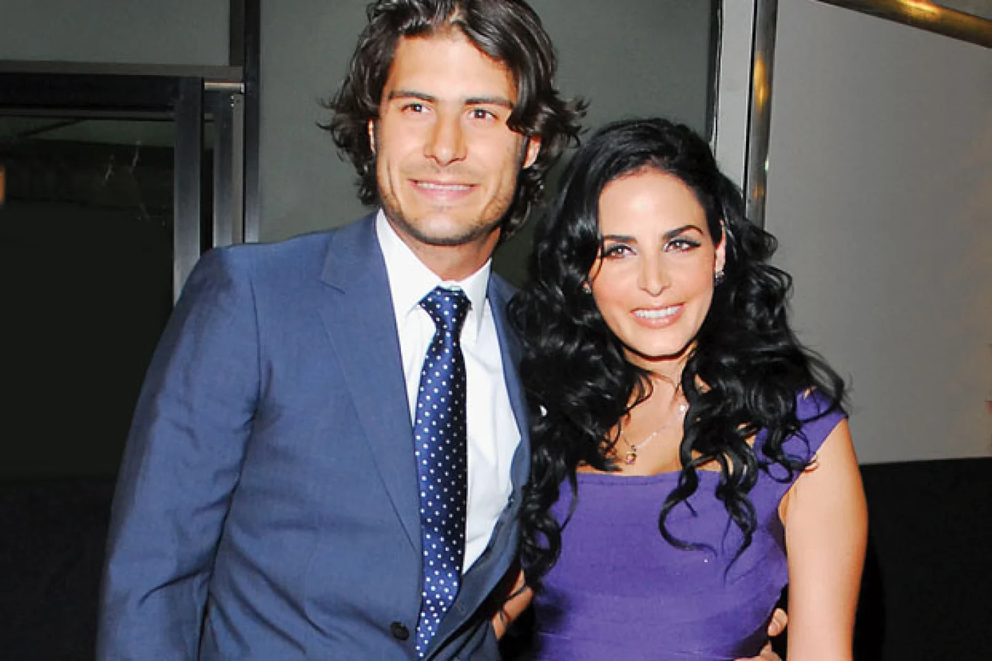 Ximena Herrera y Alex Sirvent