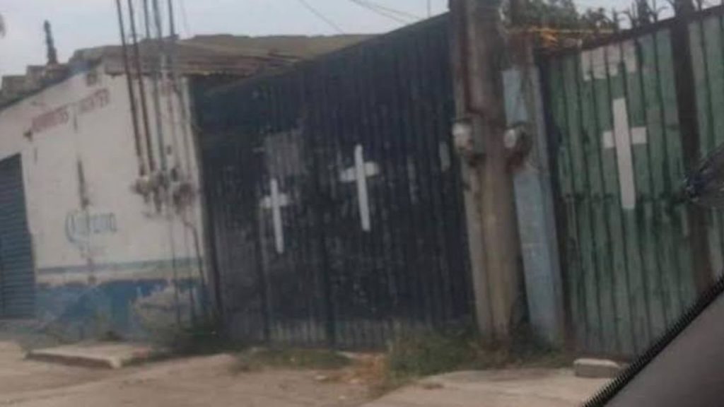 cruces puertas