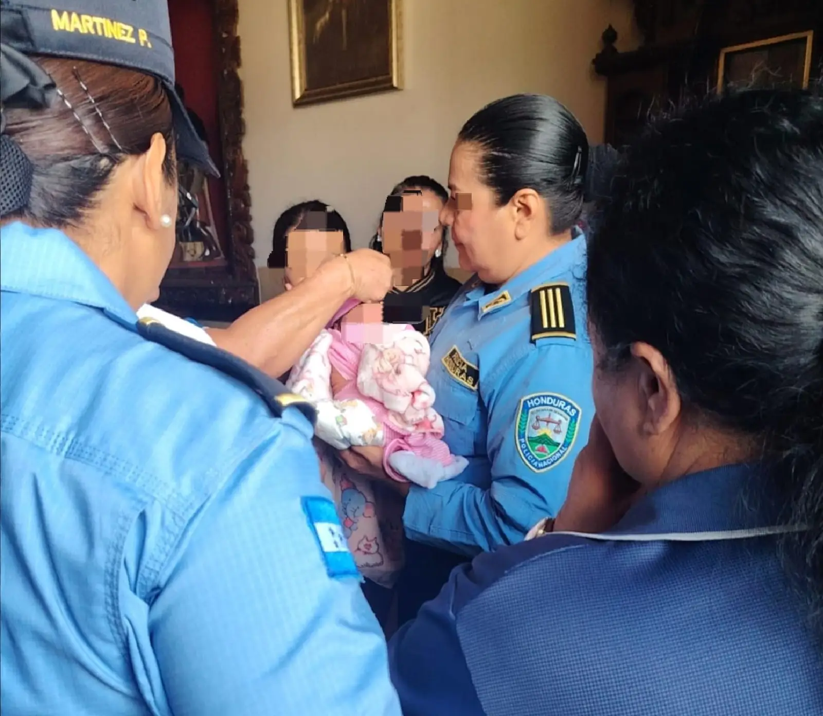 Bebé dejada en ermita de Suyapa