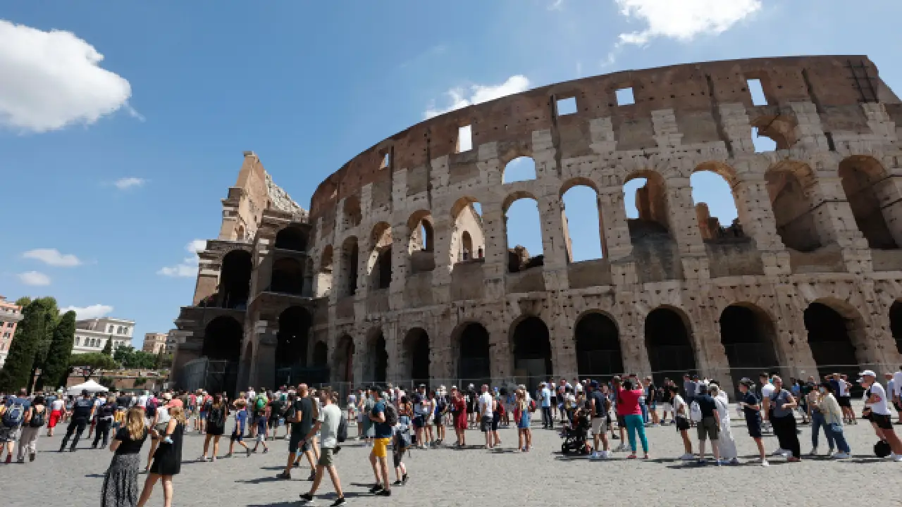 Imagen de referencia del Coliseo Romano, uno de los lugares más visitados de Italia.