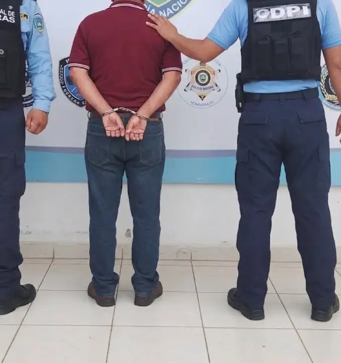 anciano detenido