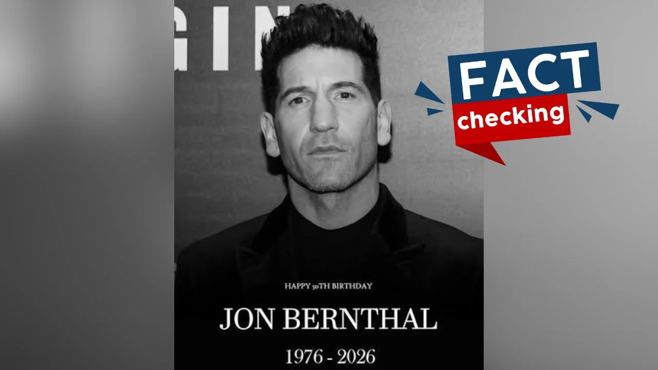 Fotografía en blanco y negro de Jon Bernthal y las fechas 1976-2026.