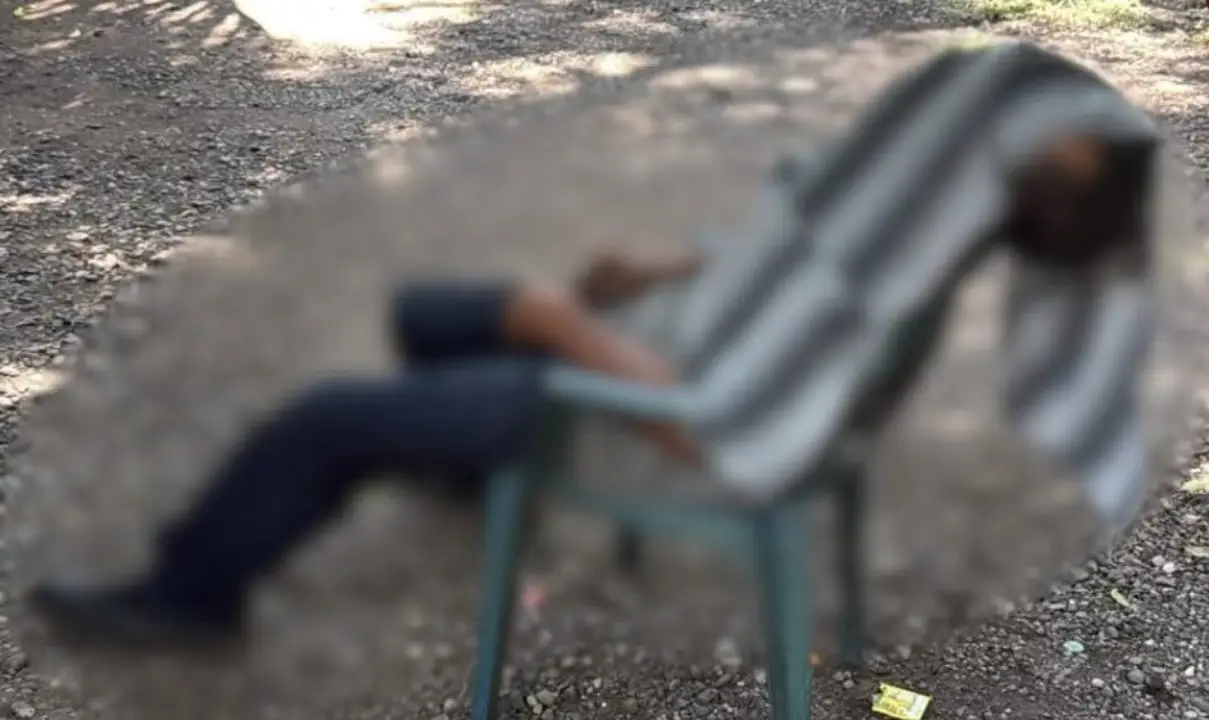 Hombre muere comiendo burrita