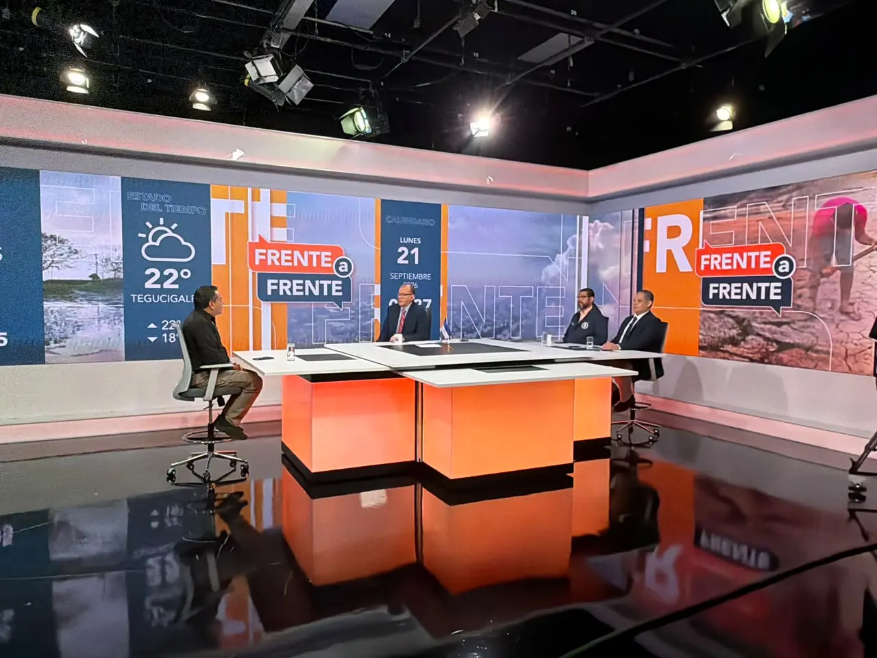 INVITADOS DE FRENTE A FRENTE