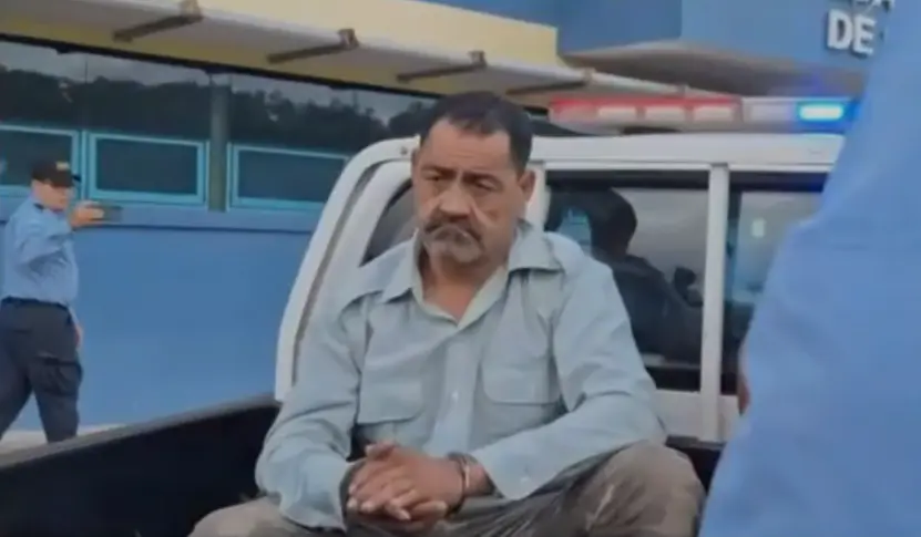 PASTOR DETENIDO