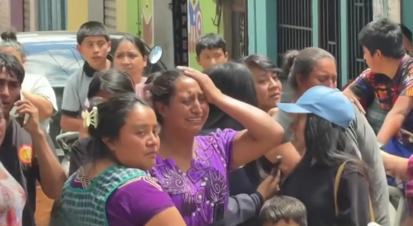 Madre se desmaya por su hijo