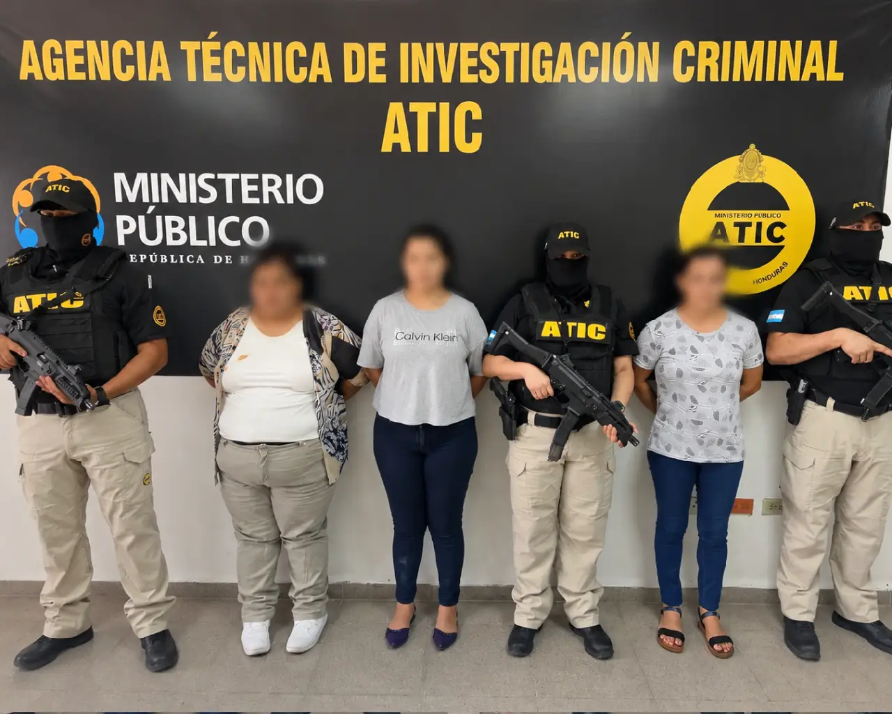 Detenidos por fraude financiero