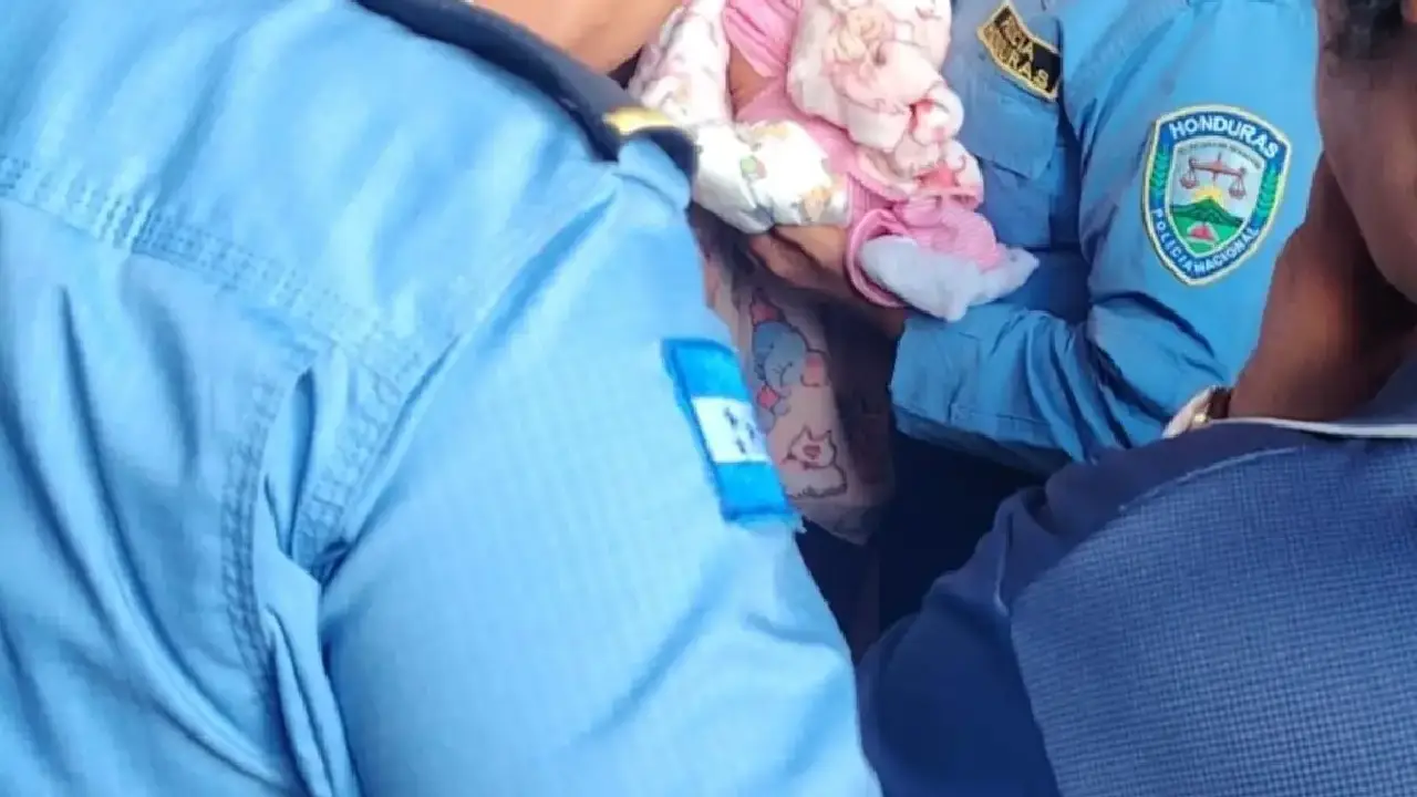 Bebé encontrada en la Ermita de Suyapa: ¿qué sigue para ella? Imagen de Bebé encontrada en la Ermita de Suyapa: ¿qué sigue para ella?