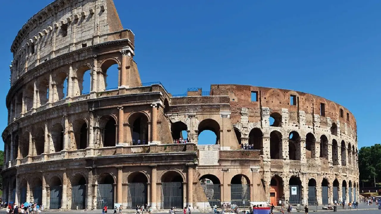 Coliseo de Roma cierra sus puertas: un trabajador murió al caer 10 metros Imagen de Coliseo de Roma cierra sus puertas: un trabajador murió al caer 10 metros