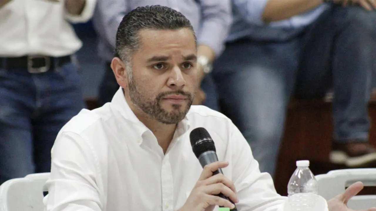 Corte de Apelaciones revoca auto de formal procesamiento contra David Chávez Imagen de Corte de Apelaciones revoca auto de formal procesamiento contra David Chávez