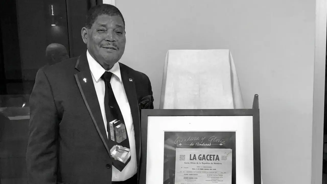 Fallece Glen R. Solomon, exdiputado e impulsador del Día de la Biblia en Honduras Imagen de Fallece Glen R. Solomon, exdiputado e impulsador del Día de la Biblia en Honduras