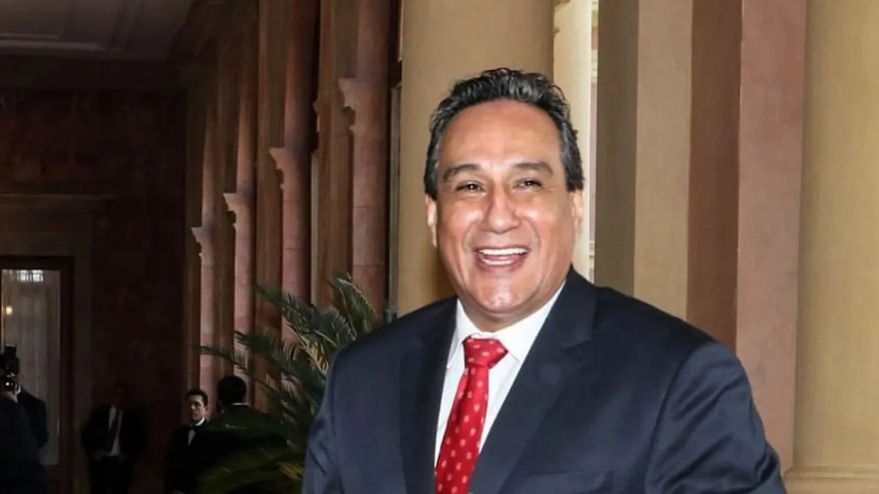 Hugo Javier y su esposa: pareja actual e hijos del exgobernador paraguayo Imagen de Hugo Javier y su esposa: pareja actual e hijos del exgobernador paraguayo
