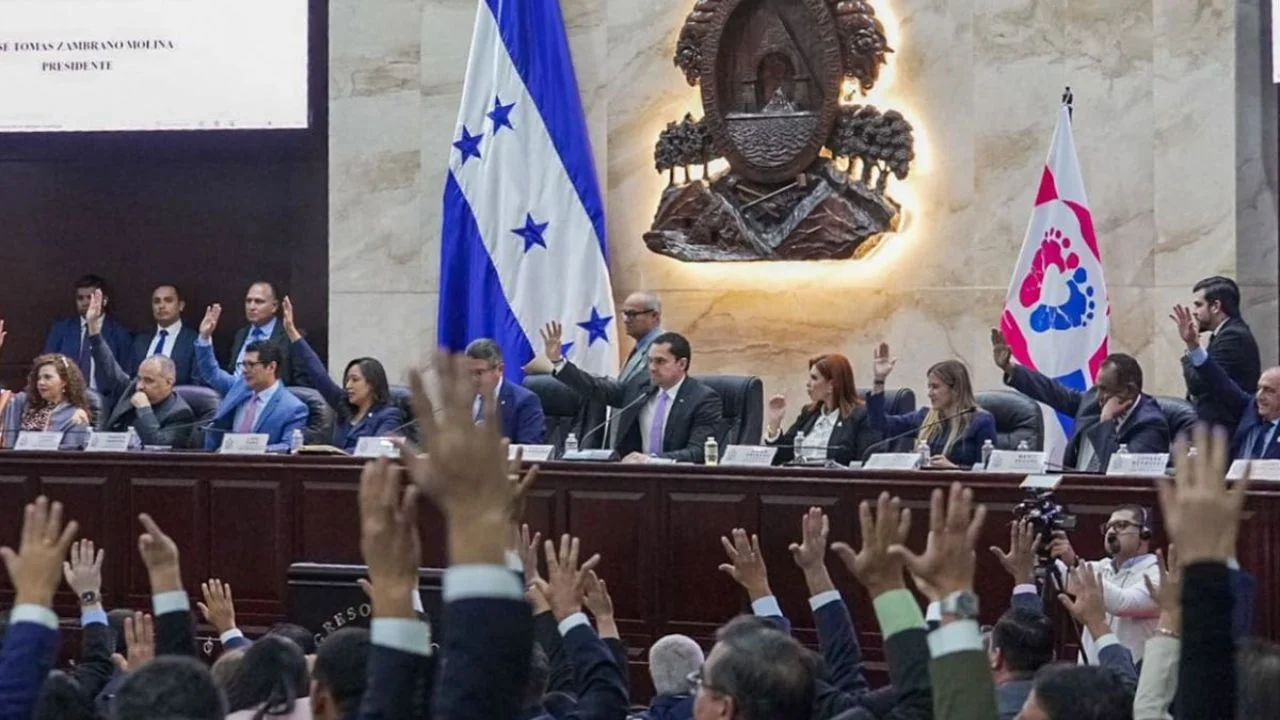Congreso aprueba ley antidrogas y antipandillas en Honduras Imagen de Congreso aprueba ley antidrogas y antipandillas en Honduras
