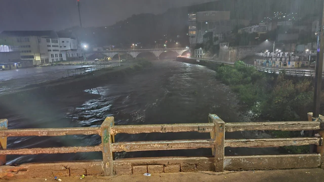 Imagen de En estas tres regiones de Honduras seguirían las lluvias este lunes por una vaguada