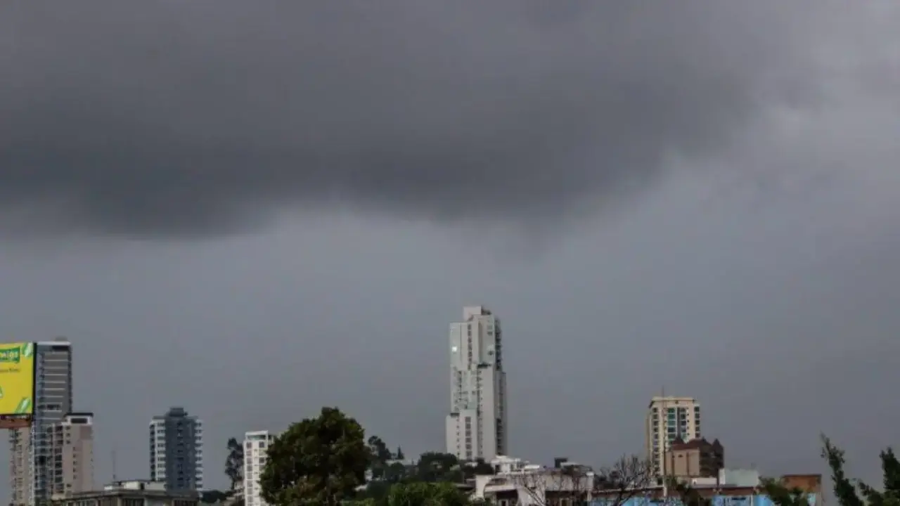 Nueva onda tropical traería más lluvias a Honduras este miércoles Imagen de Nueva onda tropical traería más lluvias a Honduras este miércoles