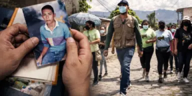 Imagen de Mataron a su hermano; volvió para quitarle jóvenes a las pandillas