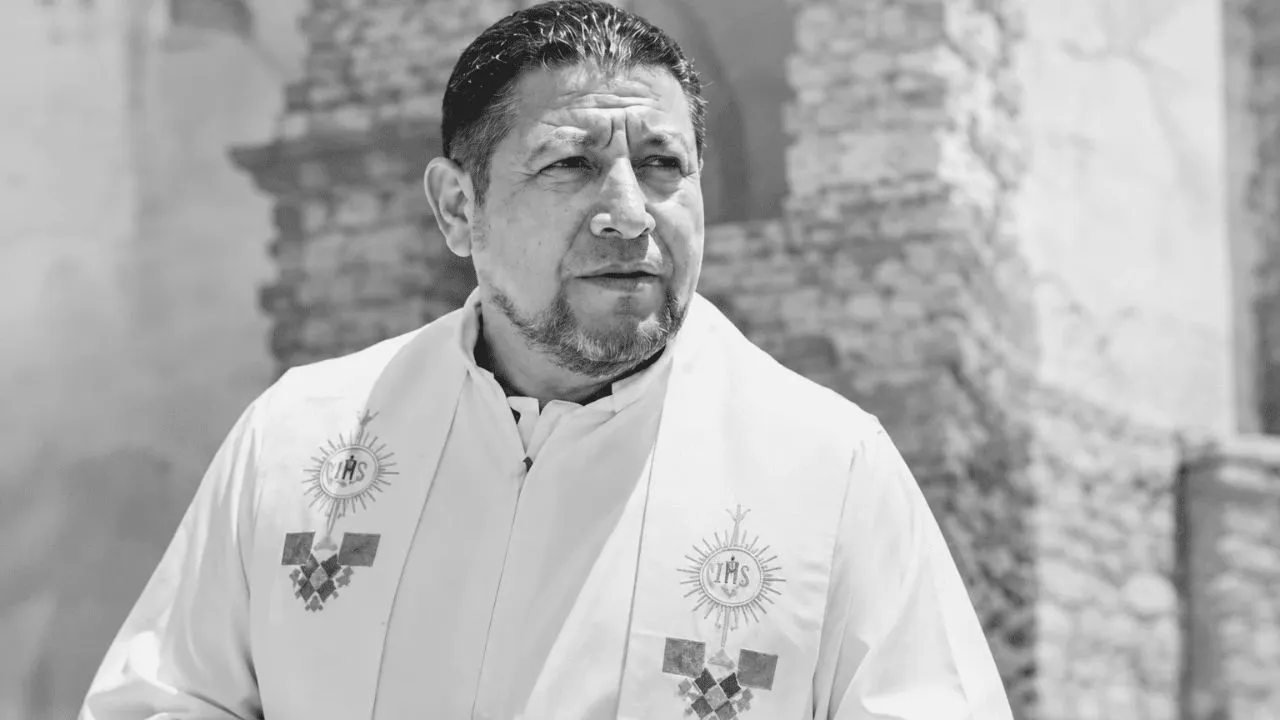 El mensaje que dejaron junto al sacerdote hallado muerto Imagen de El mensaje que dejaron junto al sacerdote hallado muerto