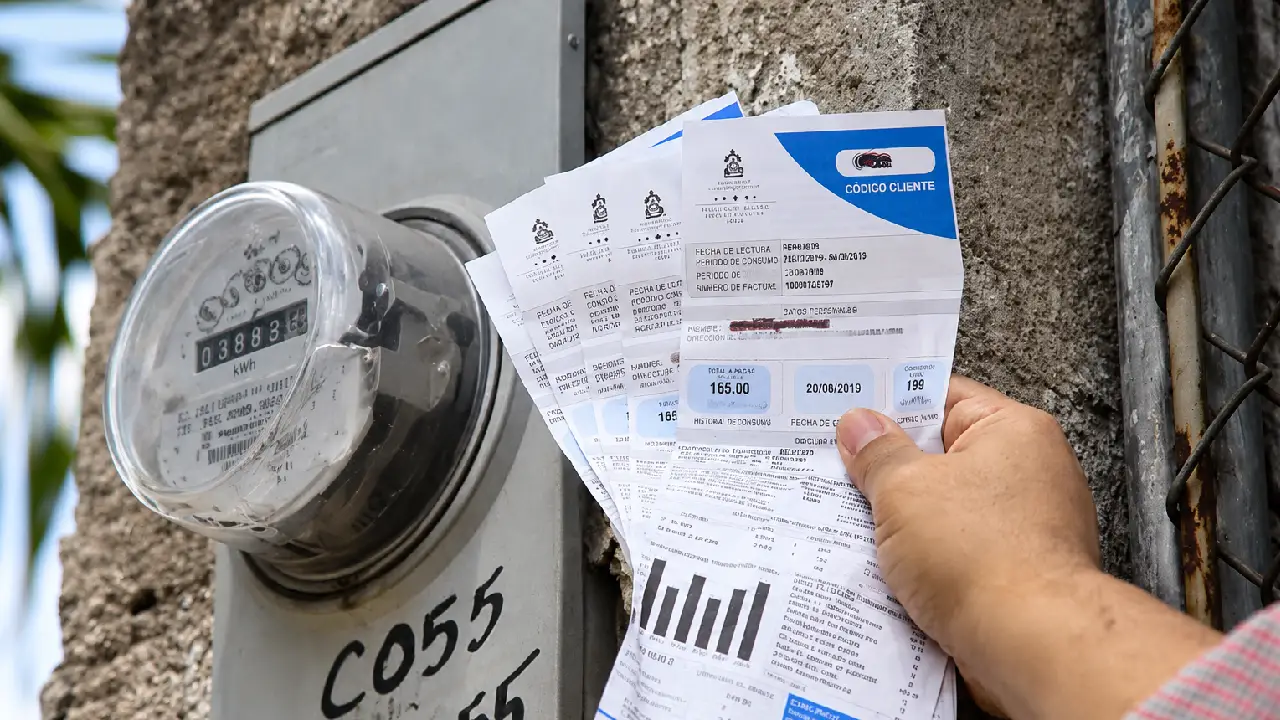 Gobierno absorberá aumento a tarifa eléctrica y congelará precio por seis meses Imagen de Gobierno absorberá aumento a tarifa eléctrica y congelará precio por seis meses