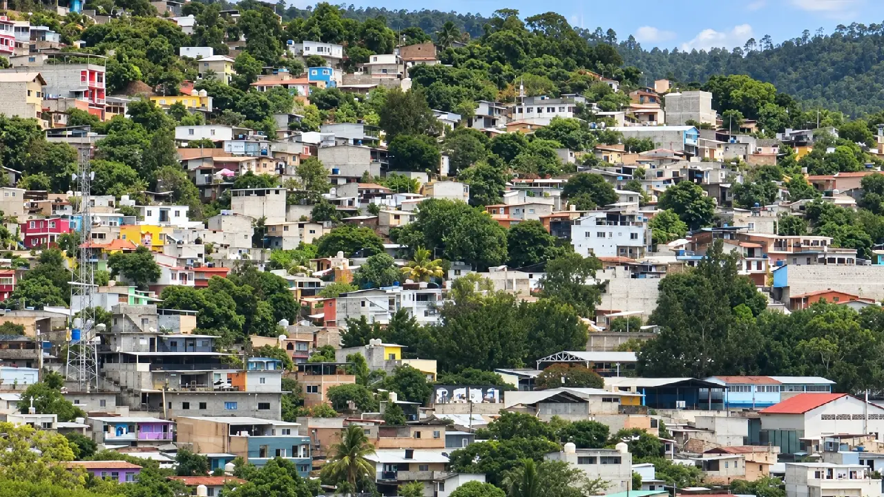 Déficit habitacional en Honduras supera 1.5 millones de viviendas: UNAH Imagen de Déficit habitacional en Honduras supera 1.5 millones de viviendas: UNAH
