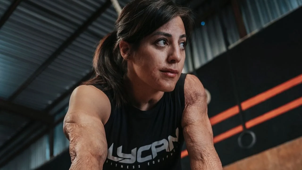 Mariana Khalil haciendo ejercicio.