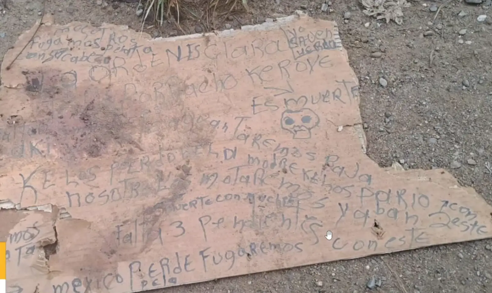 rótulo dejado junto a parte humana hallada en El Progreso