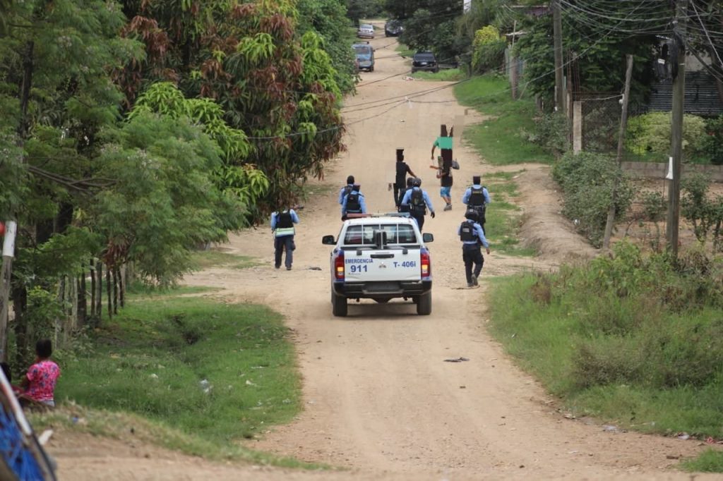 calle carro policía