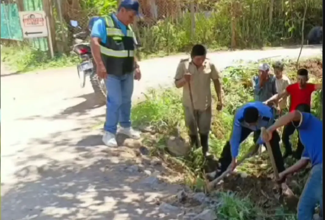 Escandalo público Lempira