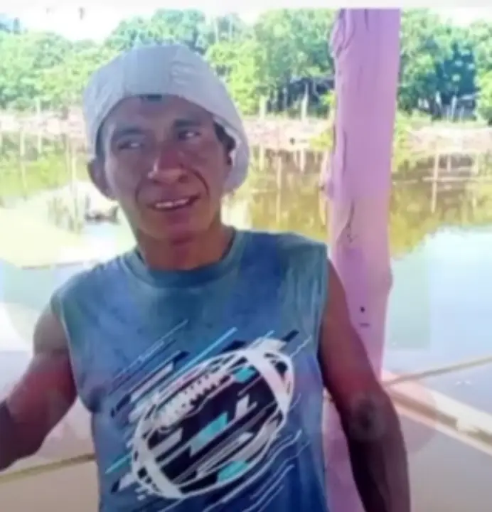 Hondureño lava ropa