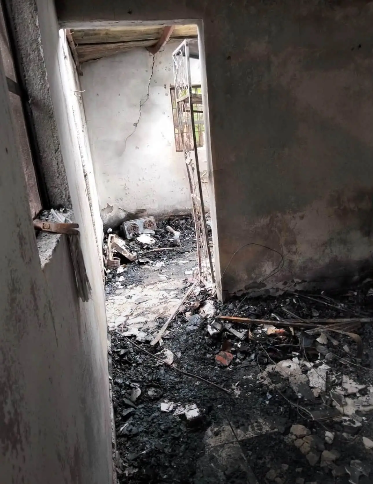 Foto del incendio de la vivienda en Zamorano, Francisco Morazán