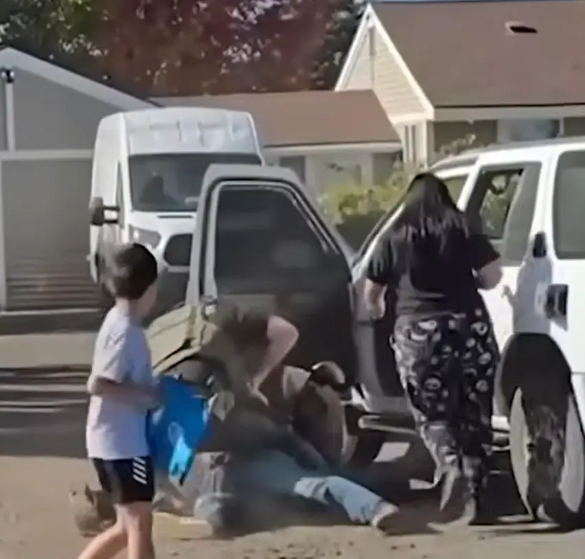 Momento en ICE detiene al hondureño José Luis Arias frente a su nieto con autismo