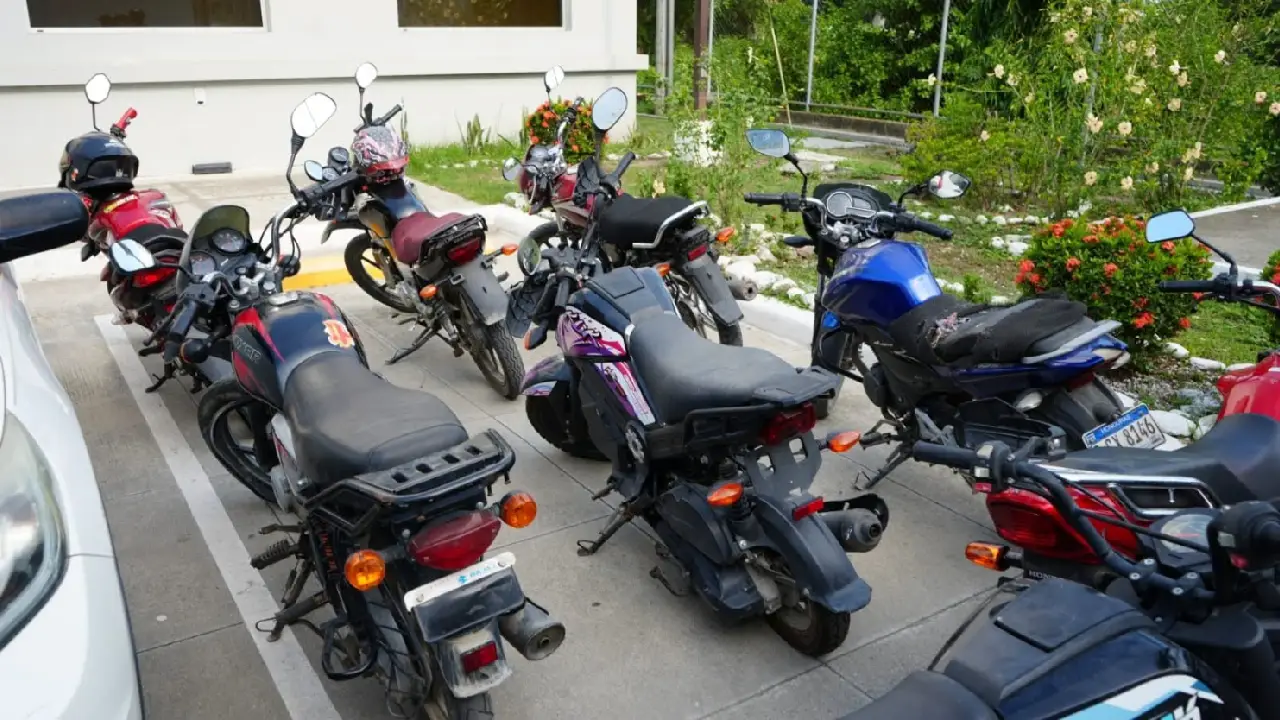 Motocicletas decomisadas a supuesta red colombiana