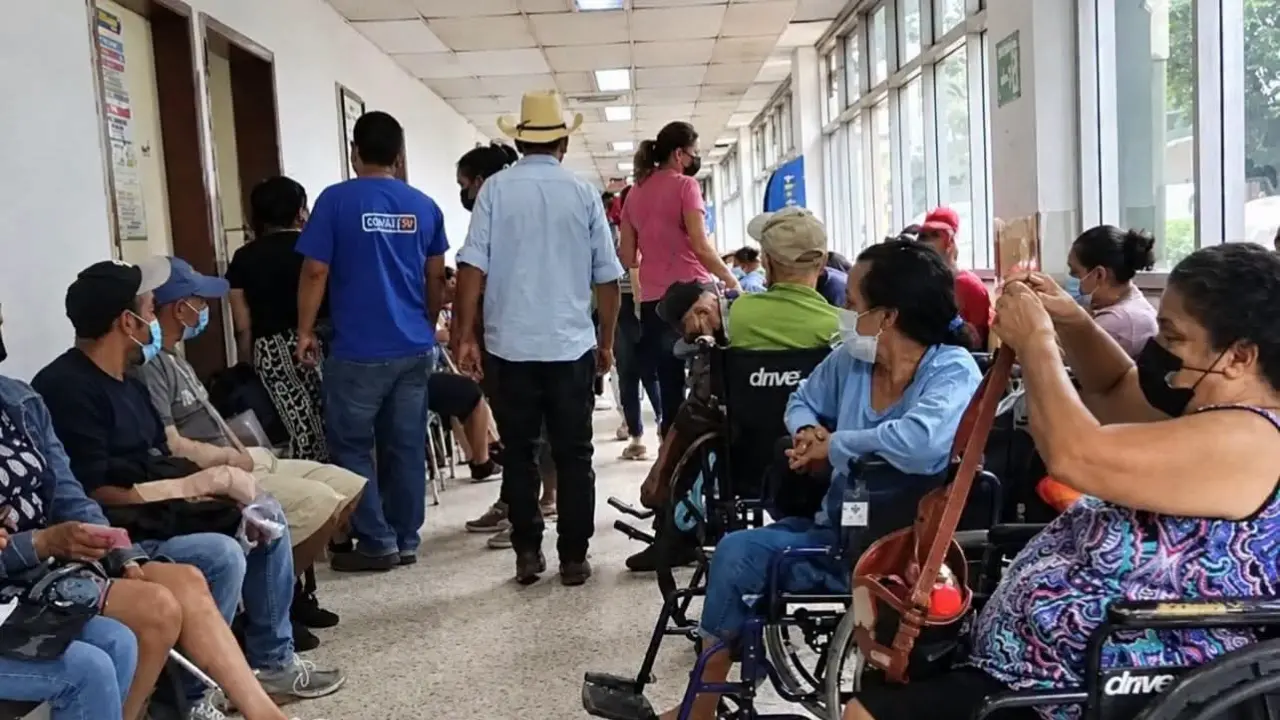 Imagen de Asambleas de médicos son una bomba de tiempo para pacientes crónicos en Honduras