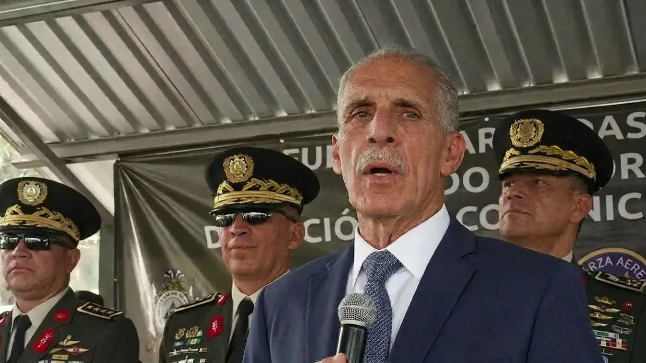 Imagen Principal de Nota: Asfura llama a los hondureños a ser conscientes con el uso de energía y combustibles