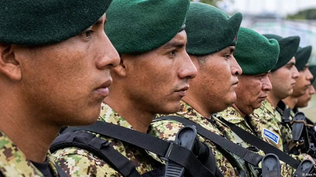Bukele envía más de 2,000 soldados a Haití para rescatar a soldados salvadoreños Imagen de Bukele envía más de 2,000 soldados a Haití para rescatar a soldados salvadoreños