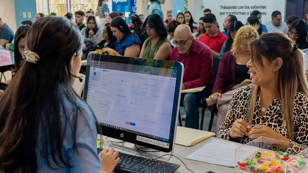 Cámara de Comercio e Industrias ofrece vacantes de trabajo: estas son las plazas Imagen de Cámara de Comercio e Industrias ofrece vacantes de trabajo: estas son las plazas